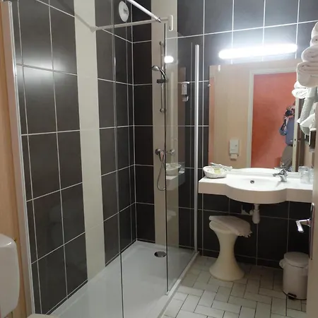 Logis Du Pont Neuf Otel Le Veurdre