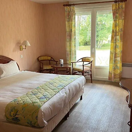 Logis Du Pont Neuf 3* Le Veurdre