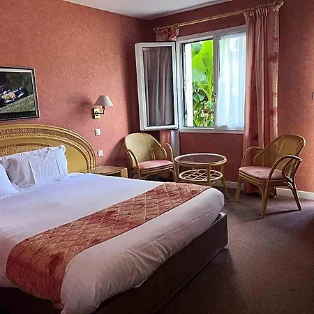 Logis Du Pont Neuf Ξενοδοχείο 3*