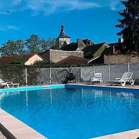 Hotel Logis Du Pont Neuf