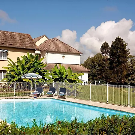 Logis Du Pont Neuf Hotel